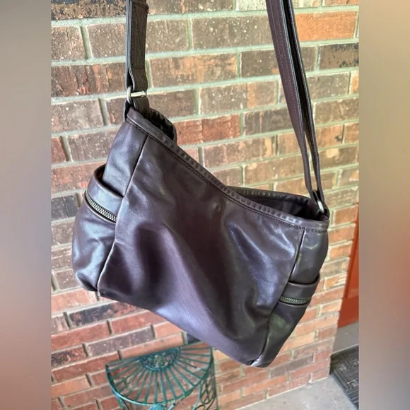 Rough & Tumble Bag - Picture 1 of 13